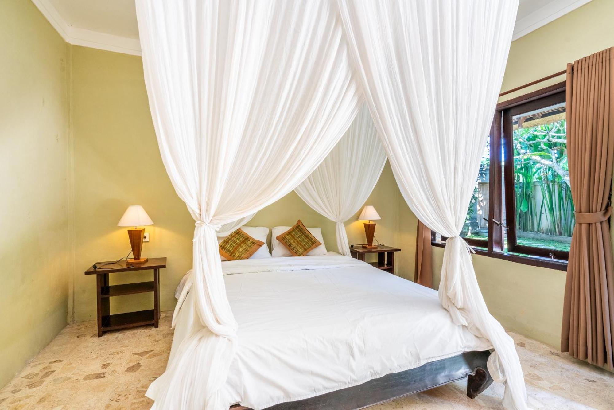 Villa Bamboo Bali 3 *