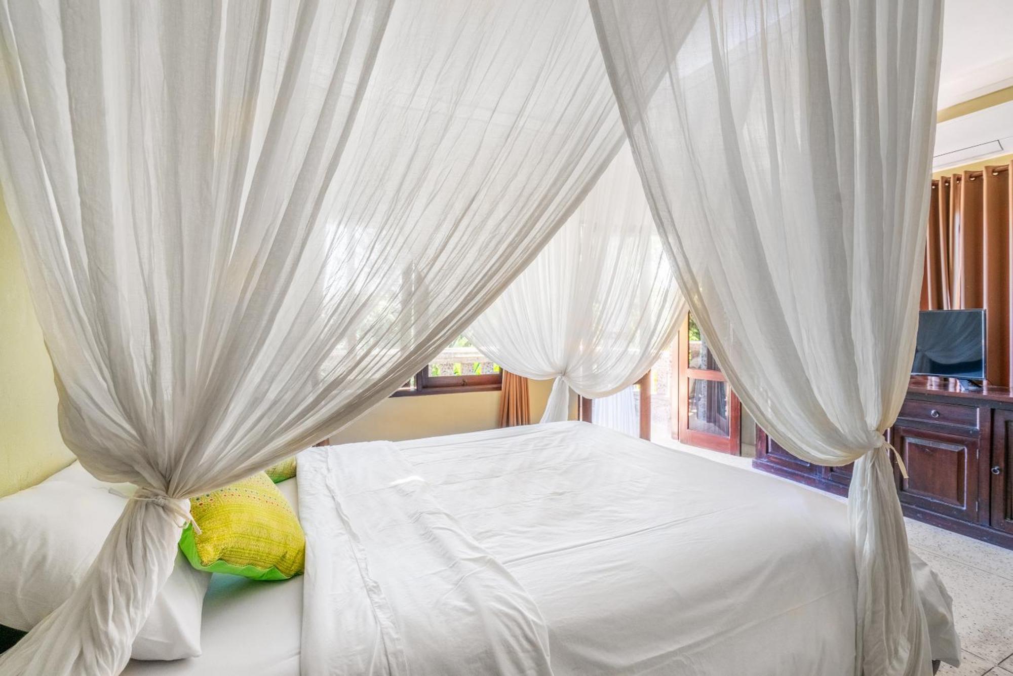 Villa Bamboo Bali 3 *